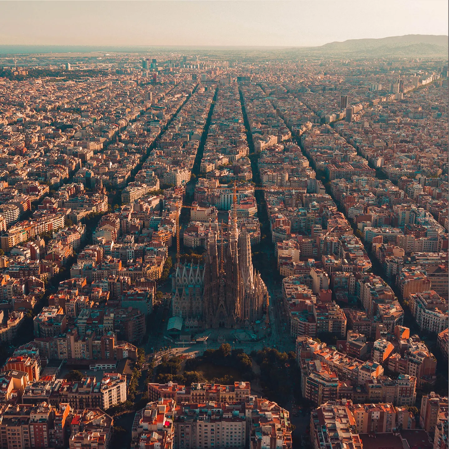 essence-of-barcelona-block-beige